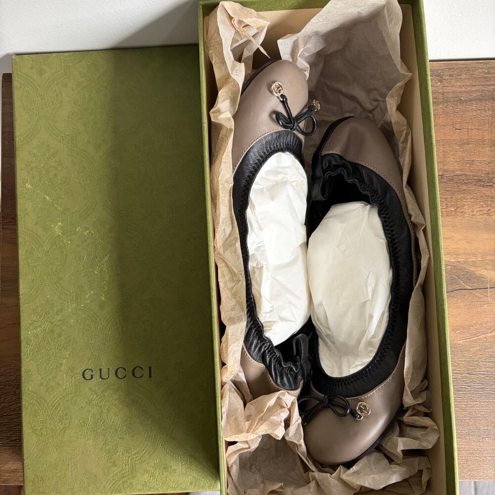 GUCCI Ballerina GG Bow 7.5 Black Tan Leather Flats 37.5 Women's Ballet Box Shoes - Picture 9 of 10